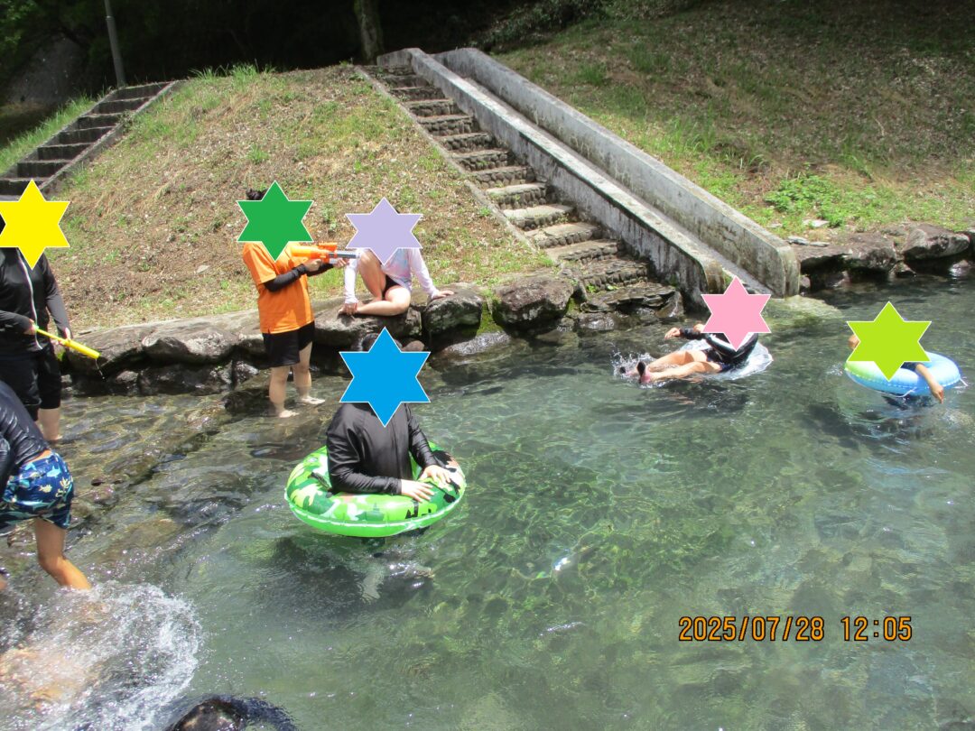 河川プールで遊ぼう🎵　　　　【CH高田2番館】