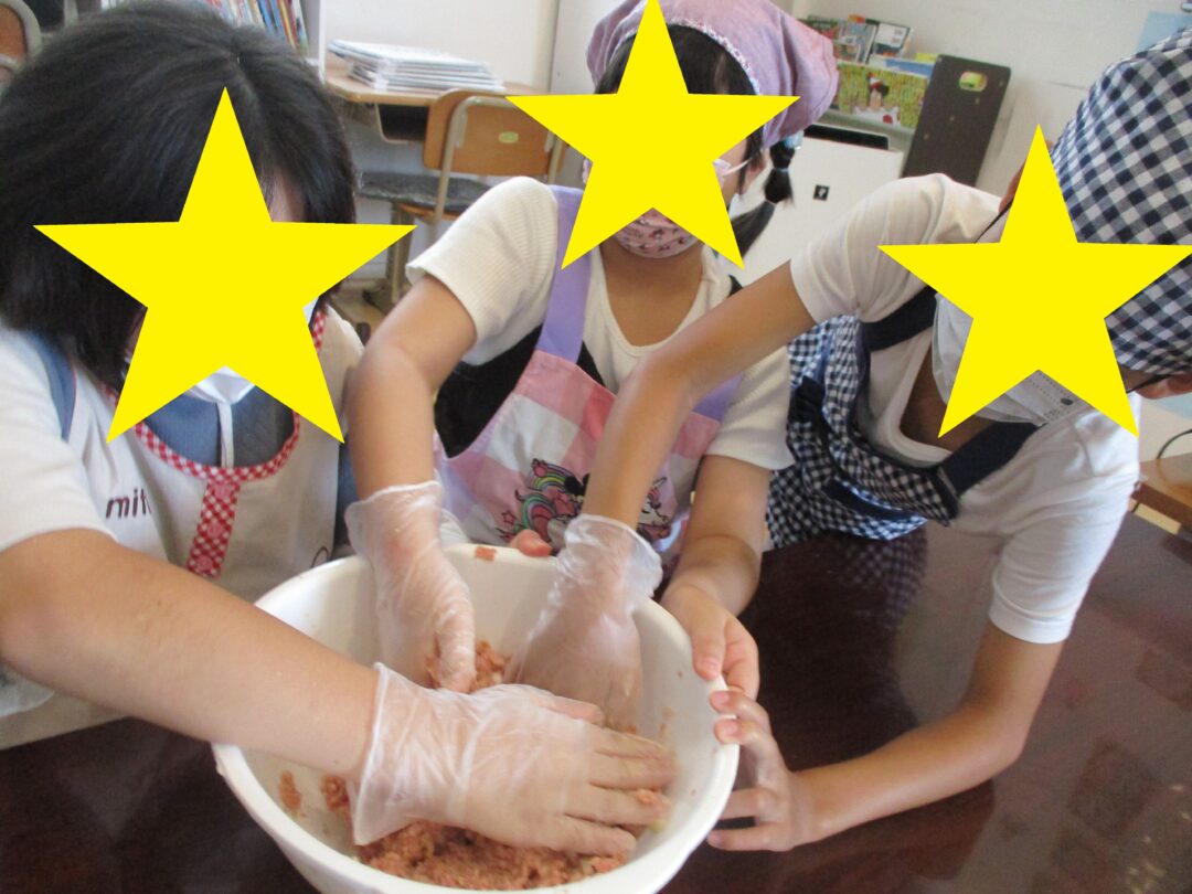👩‍🍳ハンバーグを作ってみよう👨‍🍳【CH高田2番館】